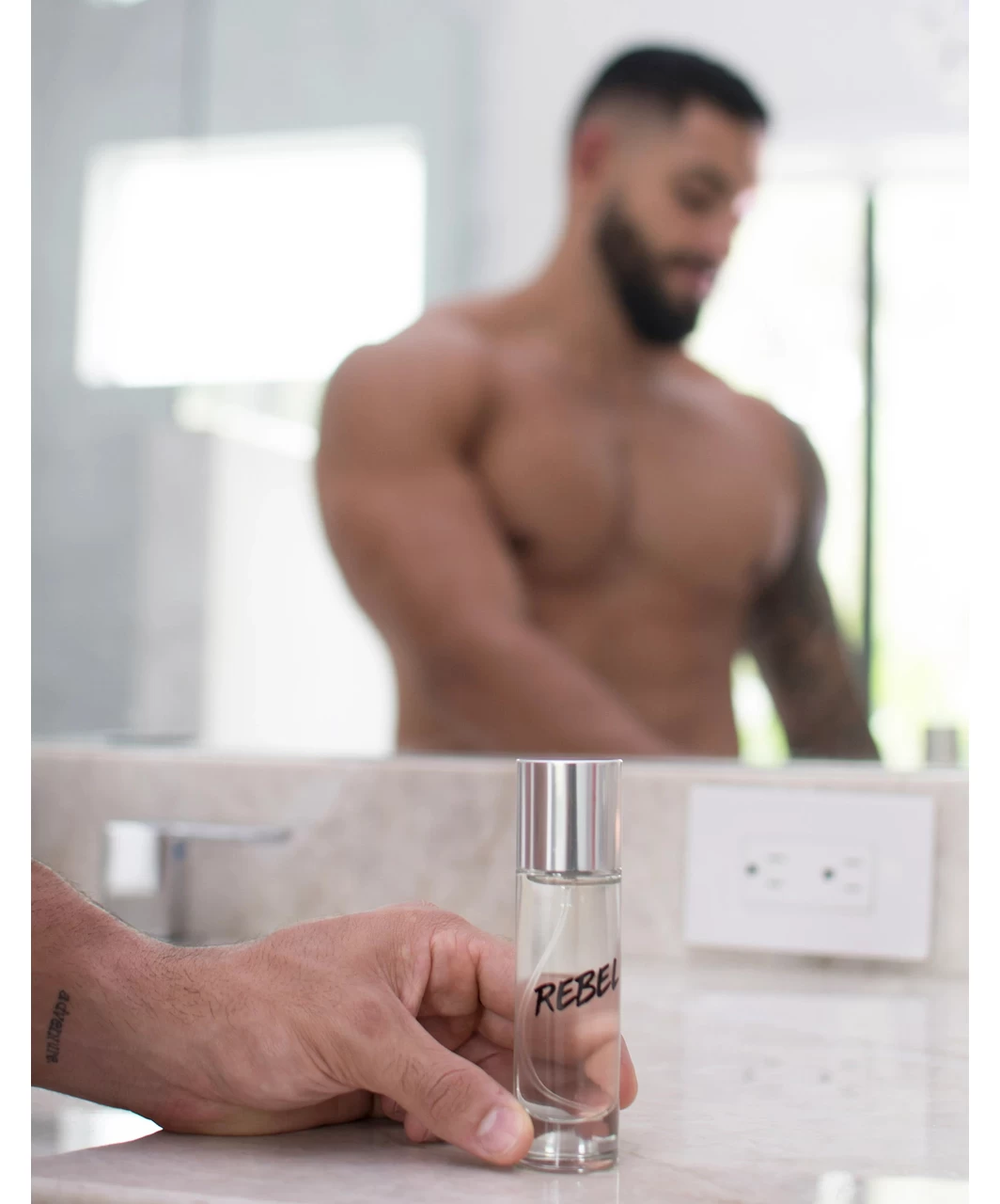 Eye Of Love Rebel Pheromone Parfum For Him To Attract Women (10 / 30 Ml) 10 Eye Of Love Rebel Pheromone Parfum For Him To Attract Women (10 / 30 Ml) - Image 8